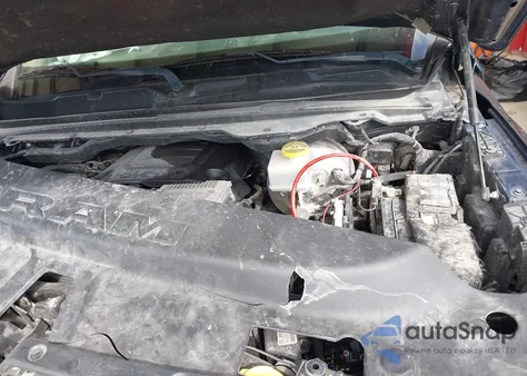 2019 Ram 1500 Tradesman 4X2 6'4 Box из США, поврежденный, VIN 1C6RRECTXKN604376